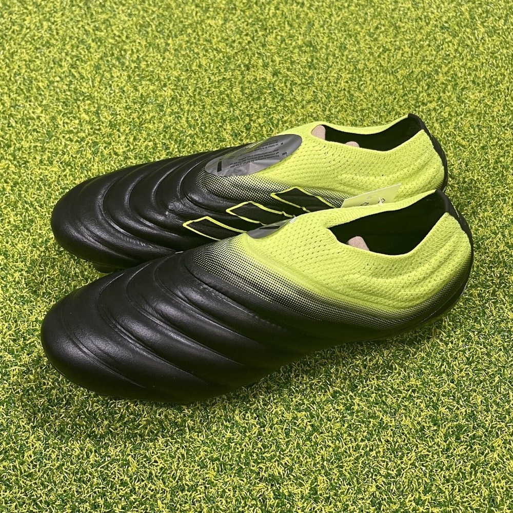 Adidas Copa 19+ SG Size 7.5 Soccer Cleats Black Neon Yellow D98146